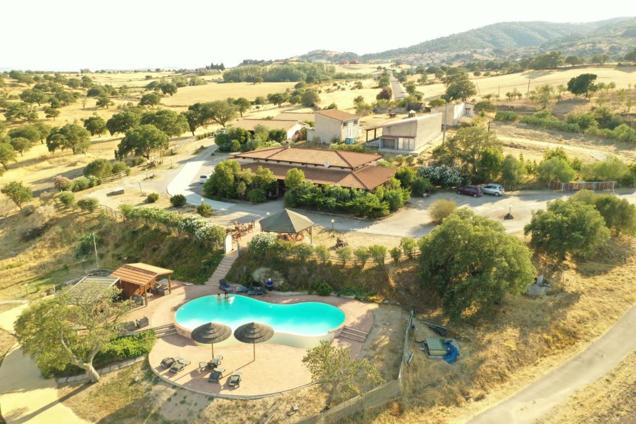 Agriturismo Pedru Caddu Tula Exterior photo