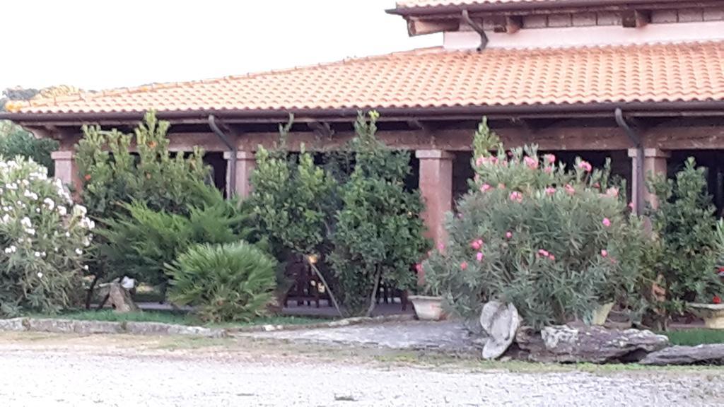 Agriturismo Pedru Caddu Tula Exterior photo