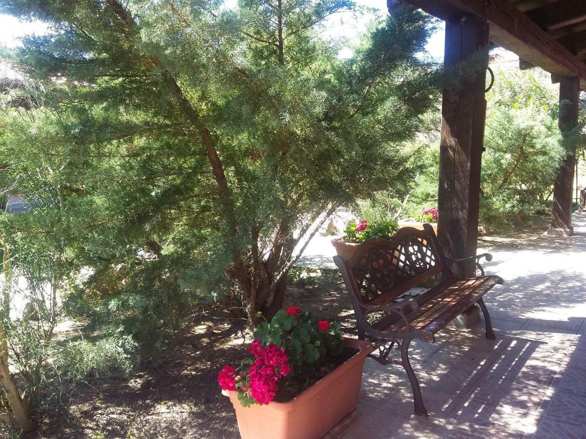 Agriturismo Pedru Caddu Tula Exterior photo